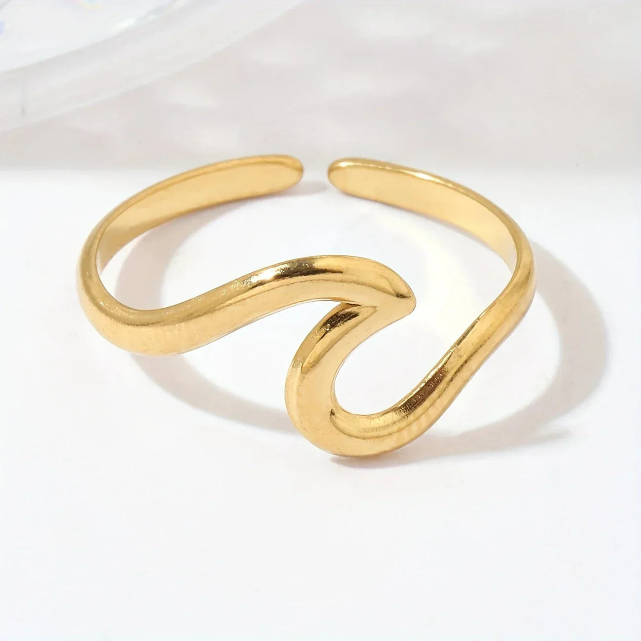 Adjustable Gold-Tone Wave Design Ring