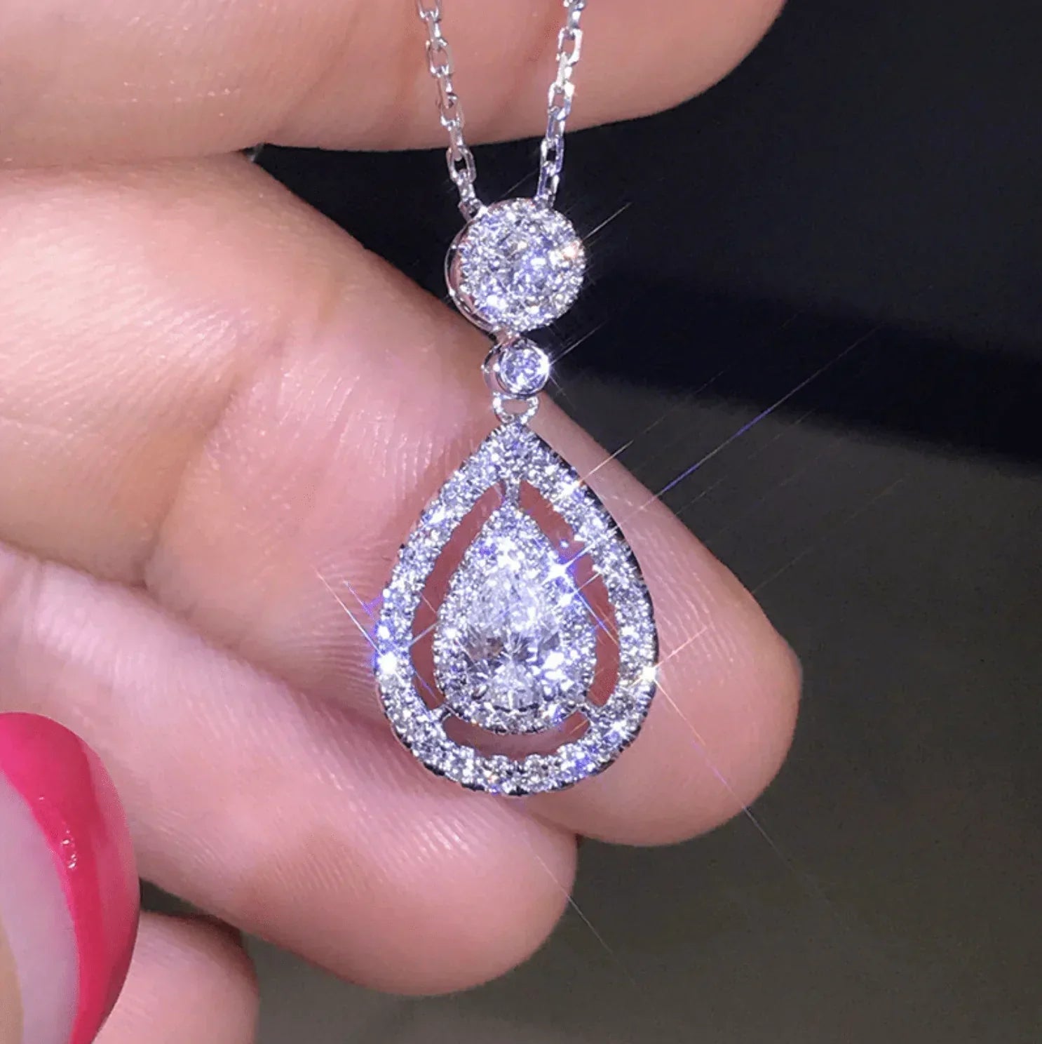 Ciara necklace with teardrop pendant