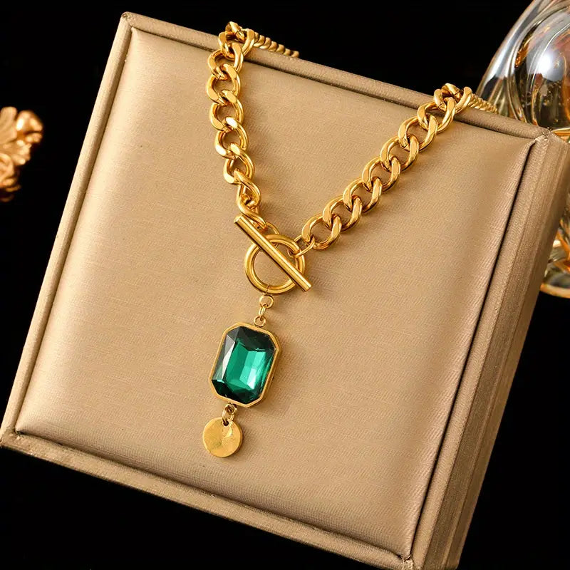 Thick Chain Necklace with green stone-style Pendant | Gold-Tone