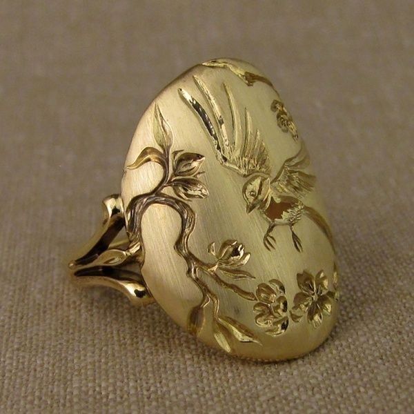 Vintage Gold-Tone Ring