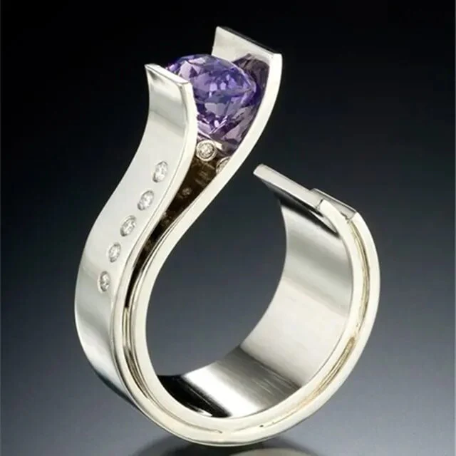 Vintage Silver purple glass stone Ring