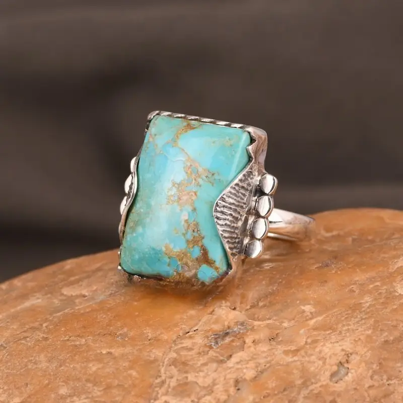 Blue stone-style ring in silver