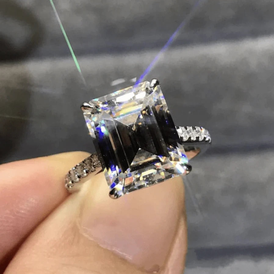 Sophy green stone-style cut ring